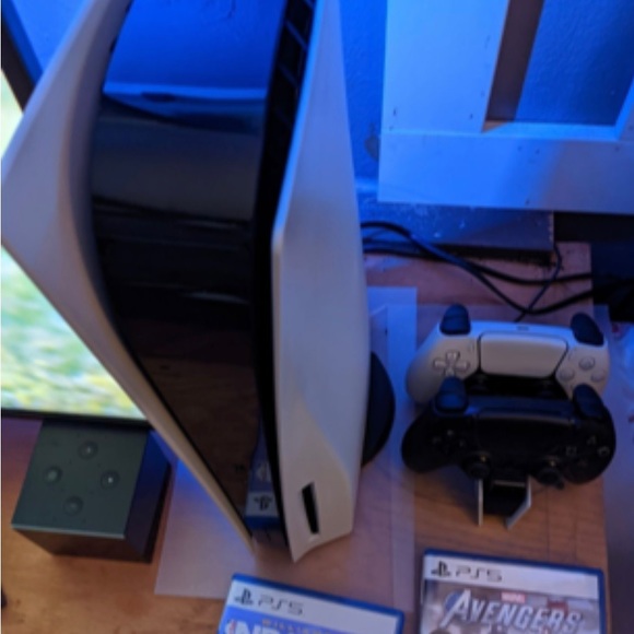 Ps5 - Picture 3 of 4